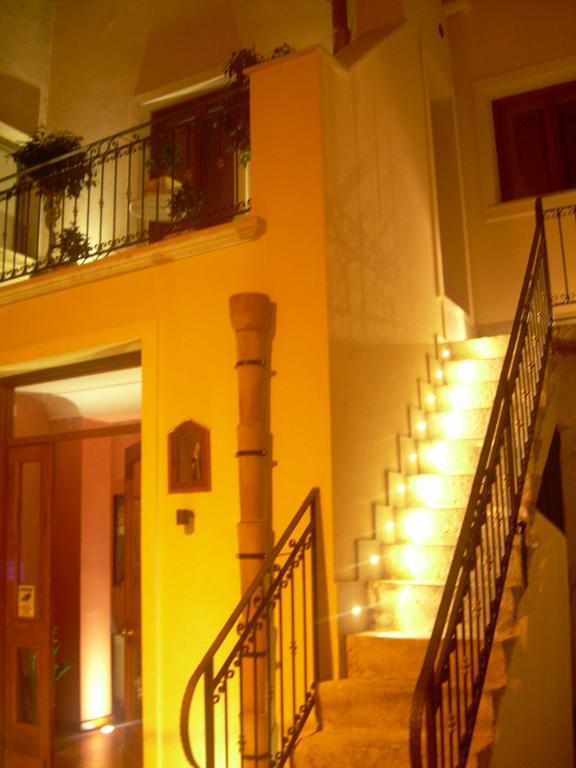 B&B Cortile Di Venere Trapani Dış mekan fotoğraf